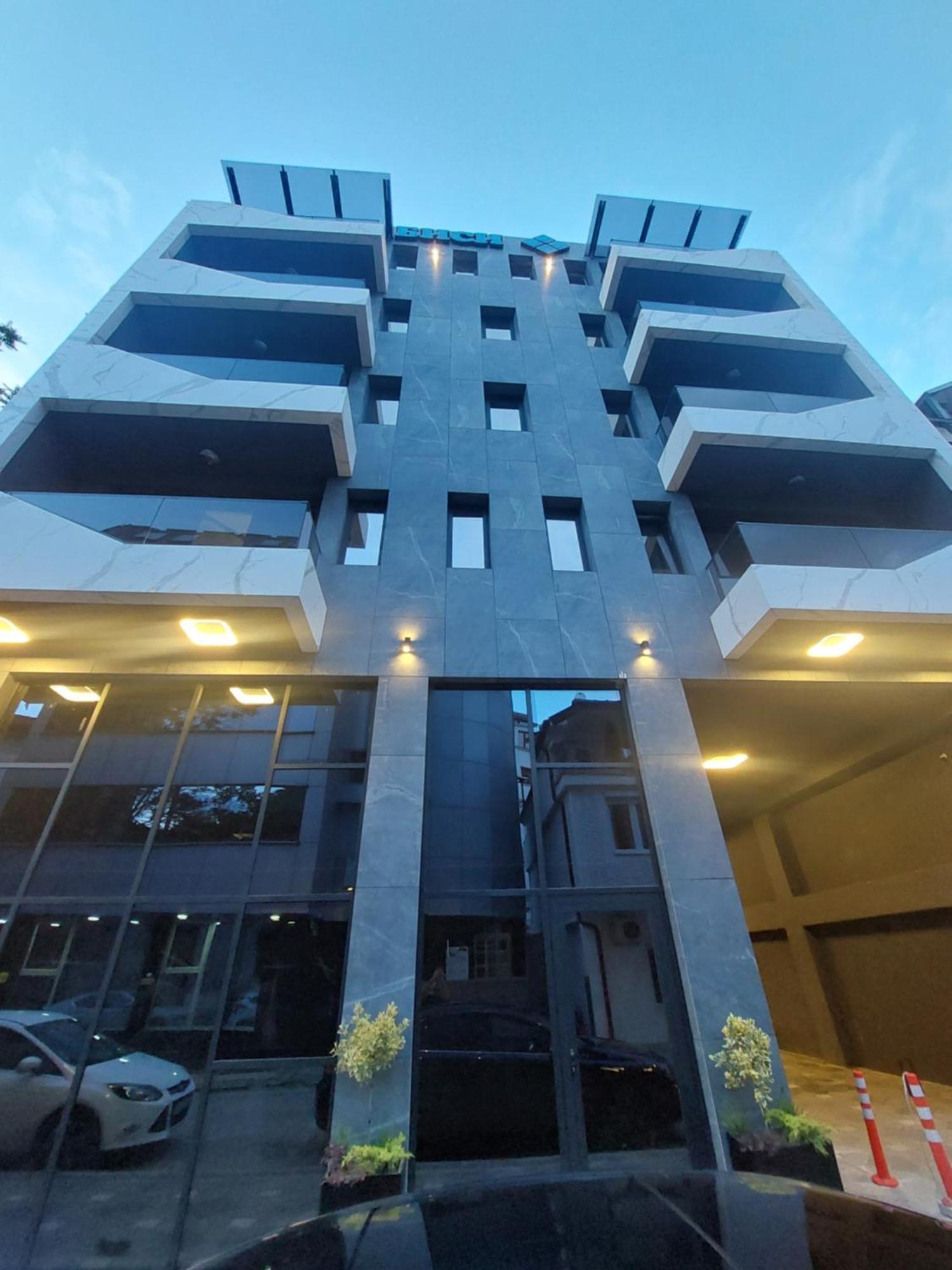 Executive Suites By Modern Living Skopje Exterior photo