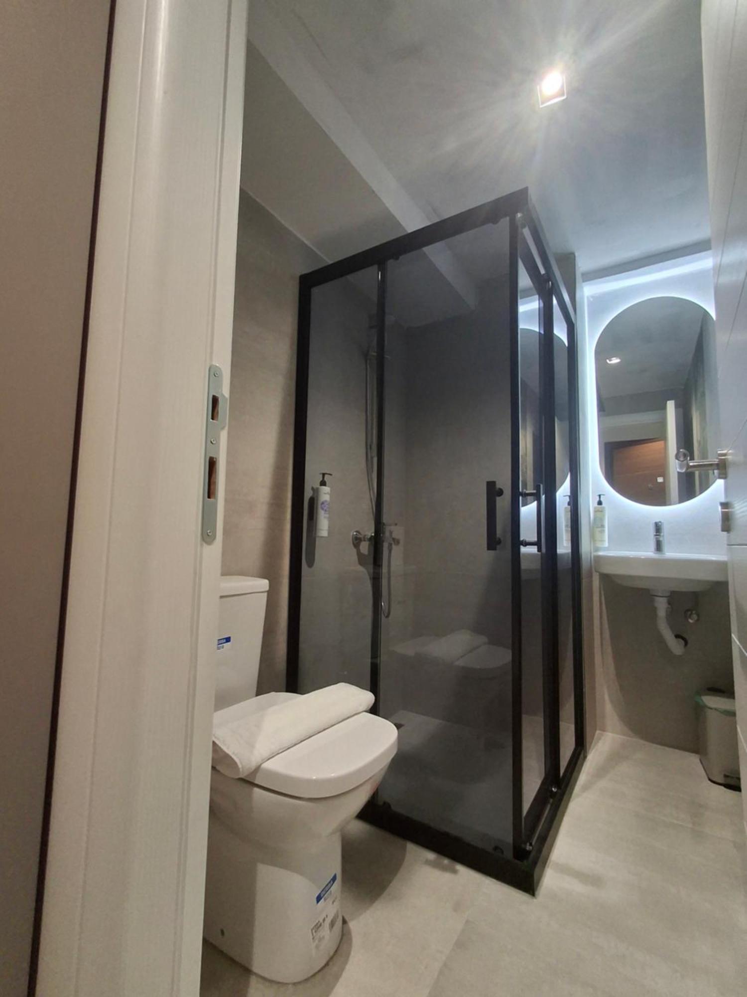 Executive Suites By Modern Living Skopje Exterior photo