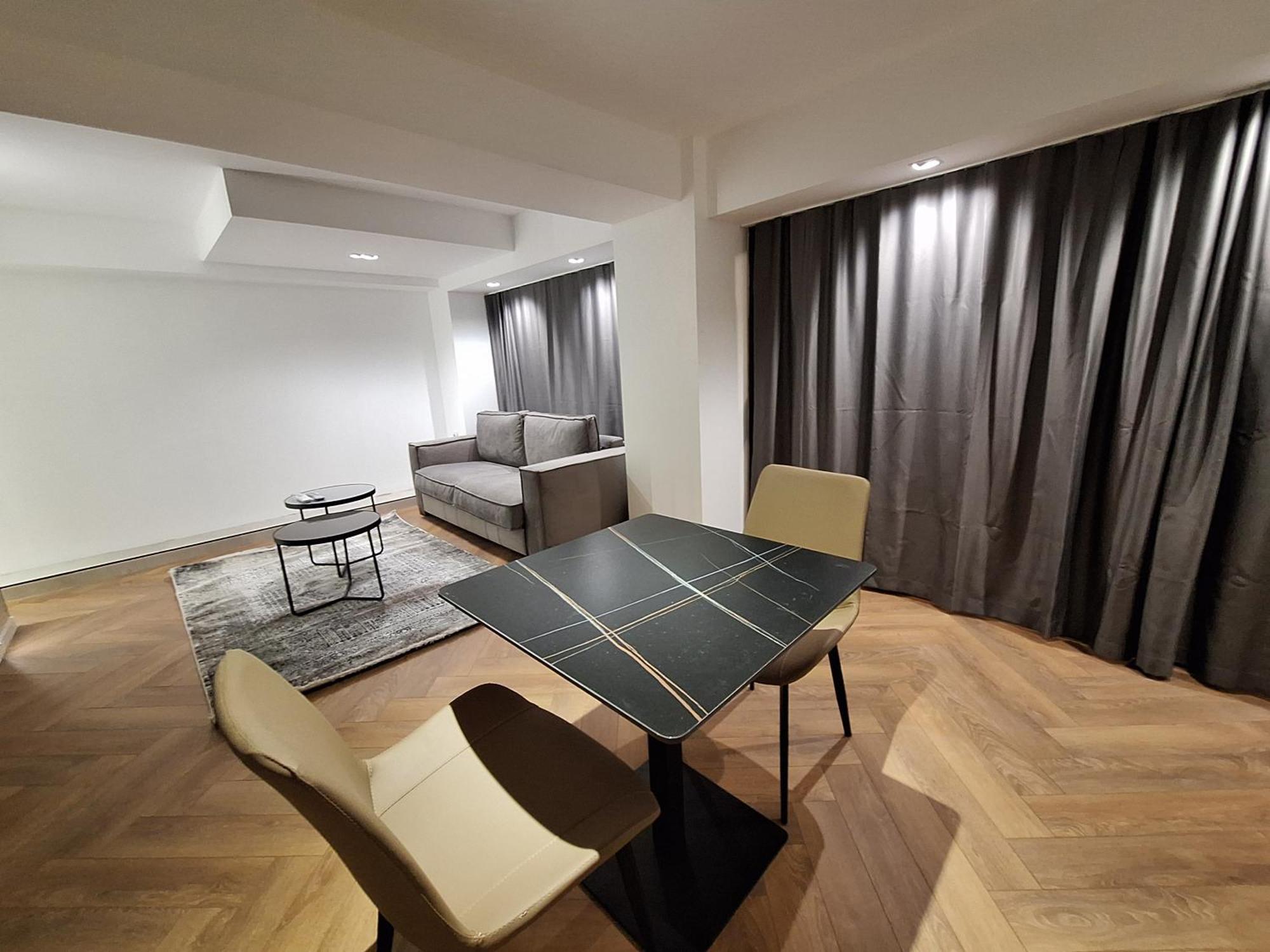 Executive Suites By Modern Living Skopje Exterior photo