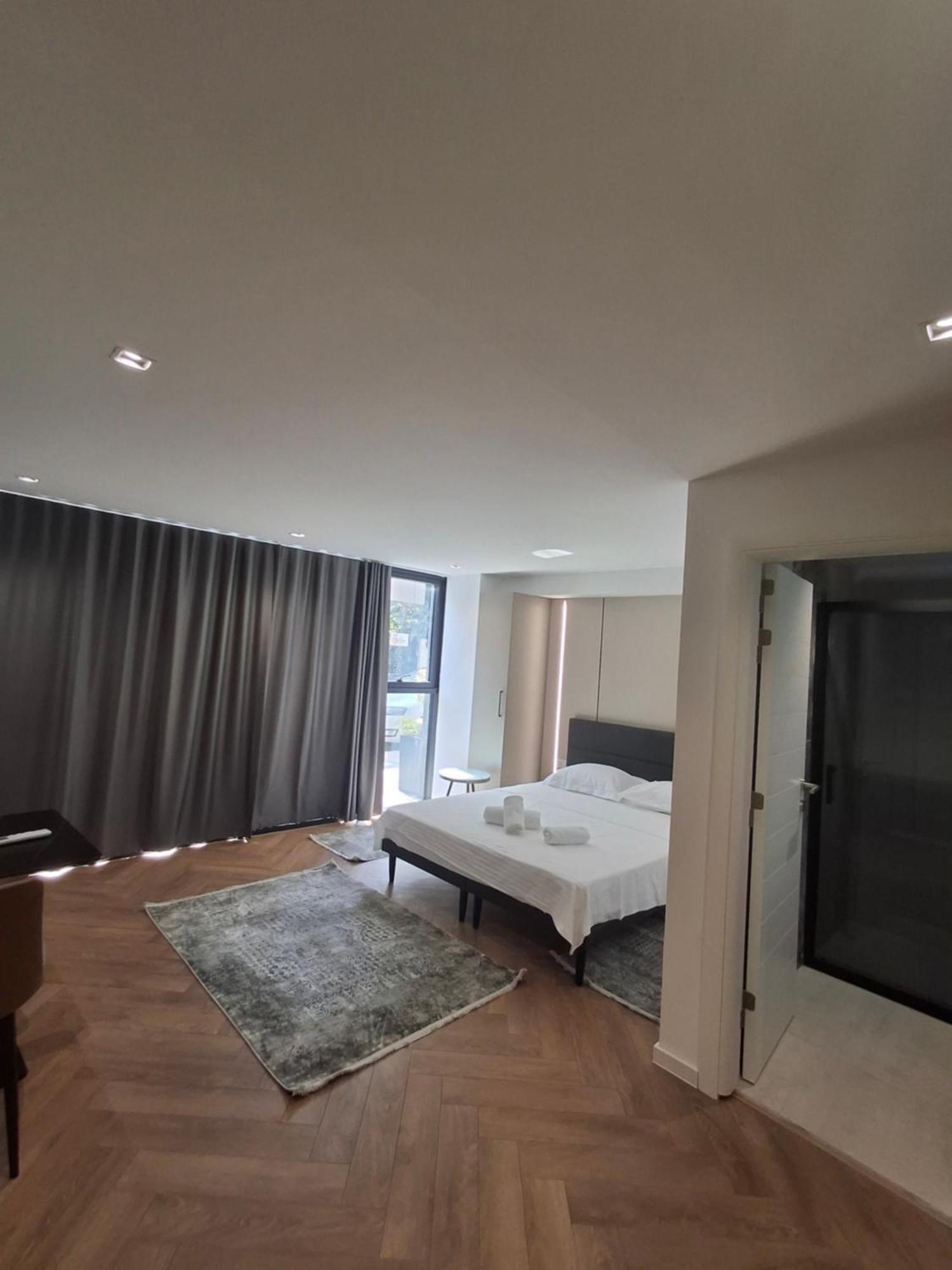 Executive Suites By Modern Living Skopje Exterior photo