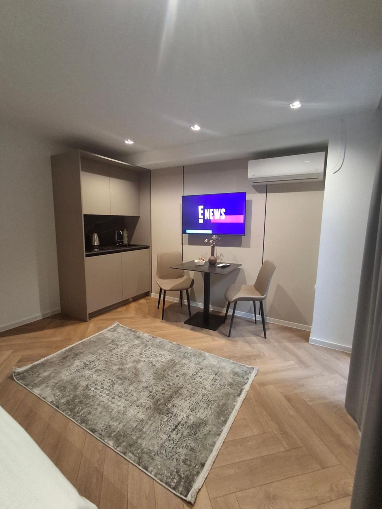 Executive Suites By Modern Living Skopje Exterior photo