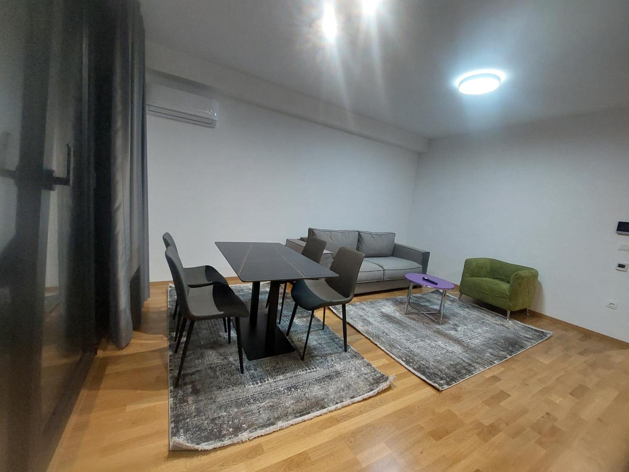 Executive Suites By Modern Living Skopje Room photo